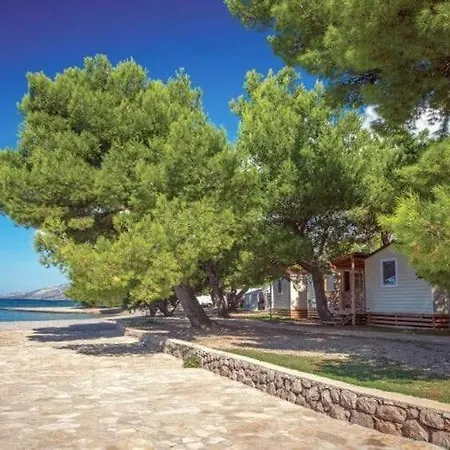 Holiday home Mobile In Paklenica, Starigrad, At The Starigrad Paklenica