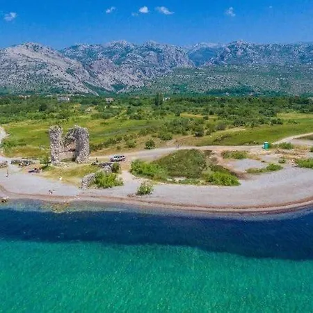 Holiday home Mobile In Paklenica, Starigrad, At The